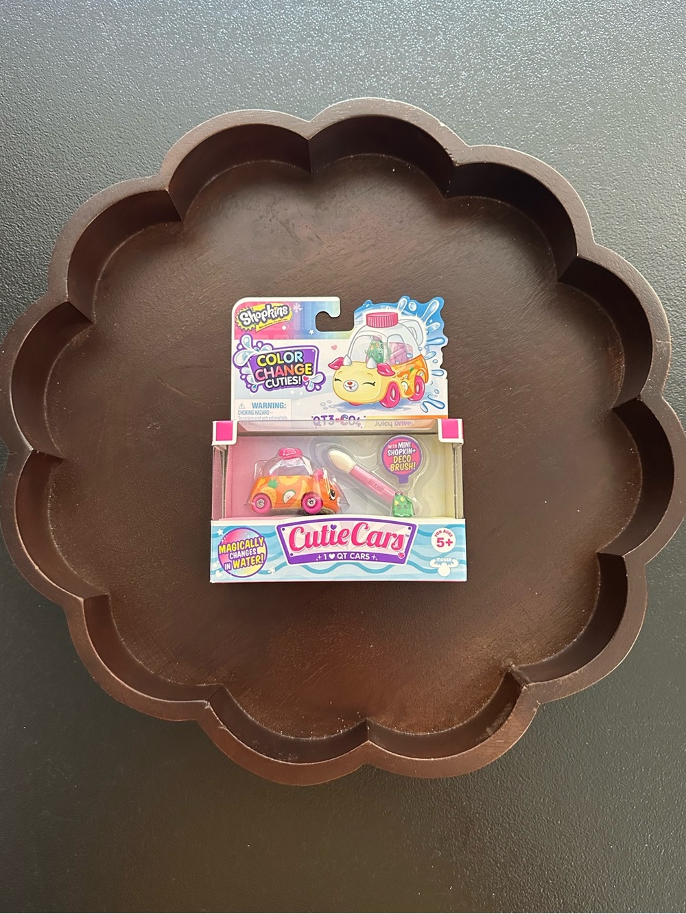 Shopkins Cutie Cars ~ Color Change Cuties QT3- C04 Juicy Driver
